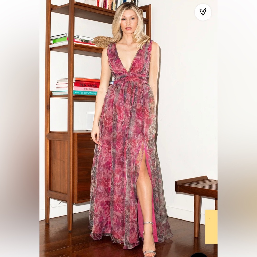 Magenta Watercolor Floral Print Organza Maxi Dress 🌿